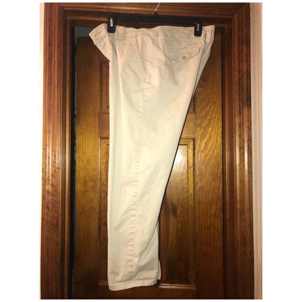 EUC Liz Claiborne Cotton Khaki Pants